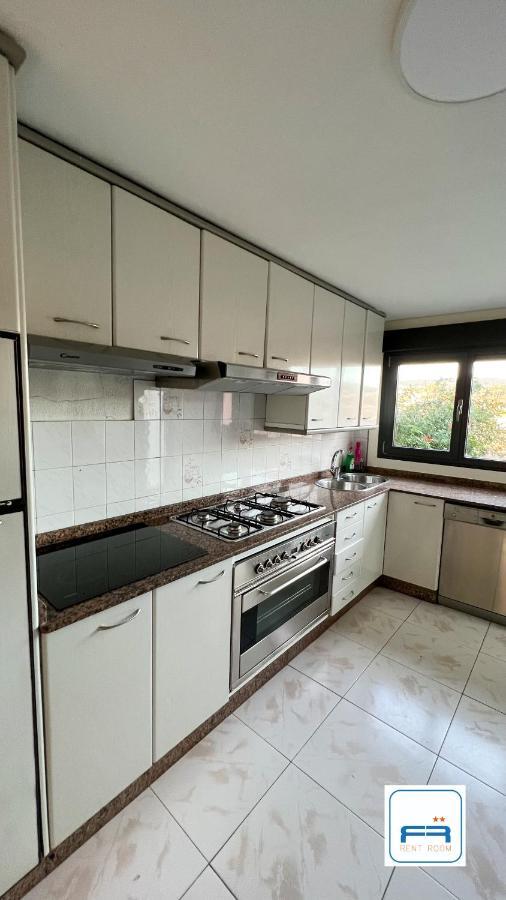 Amplia Casa De 9 Hab, Cabral. Villa Vigo Eksteriør bilde
